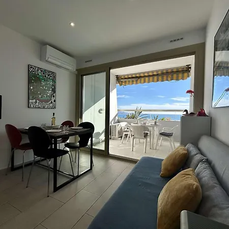 Moderne, 2 Couchages, Climatise Avec Parking A Loubet - Fr-1-252a-19 * Villeneuve-Loubet