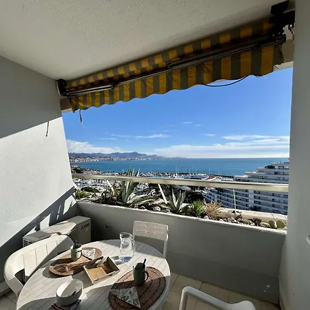 Moderne, 2 Couchages, Climatise Avec Parking A Loubet - Fr-1-252a-19 Apartmán